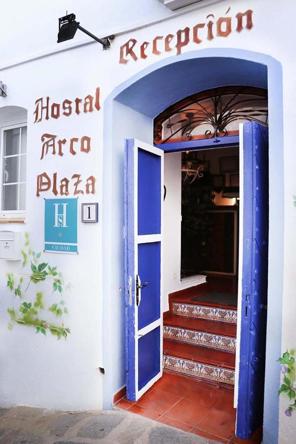 Arco Plaza Mojácar